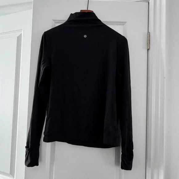 Lululemon Turtle Neck - Picture 1 of 4